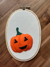 Load image into Gallery viewer, 3D Pumpkin Hoop